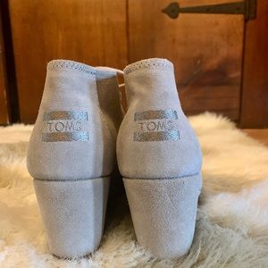 Toms High Heeled Tan Ankle Boot 8.5 Never Worn